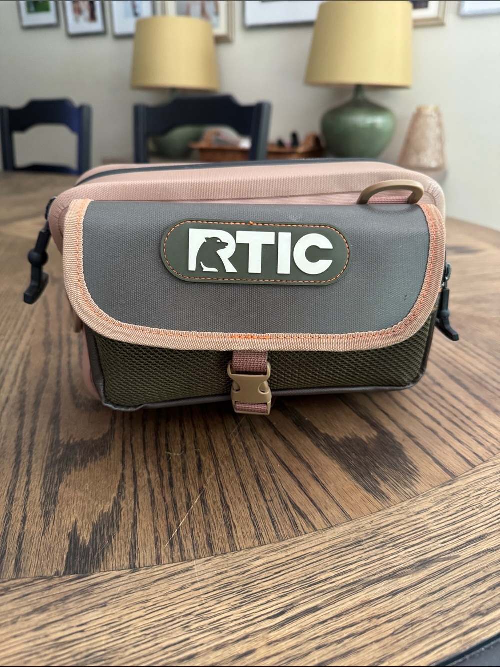 RTIC Men's Triple-Panel Toiletry Bag in Pink, Olive & Gray